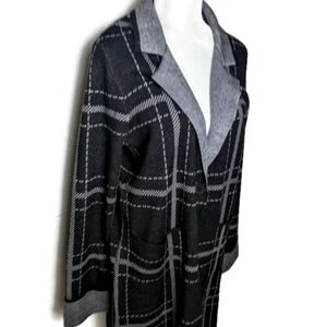 Ellen Tracy Plaid Jacquard Sweater Cardigan Medium